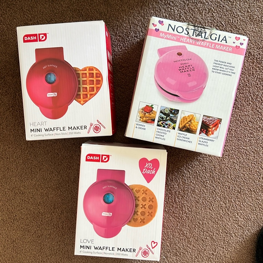 Dash Mini waffle maker